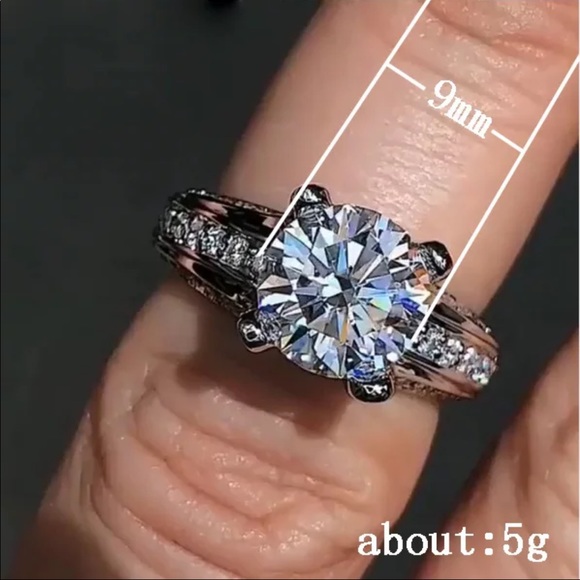 New 925 Silver Multilayered Beautiful Diamond Ring - Picture 6 of 6